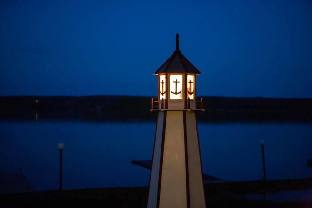 Beachwood Resort Deer Bay Екстериор снимка
