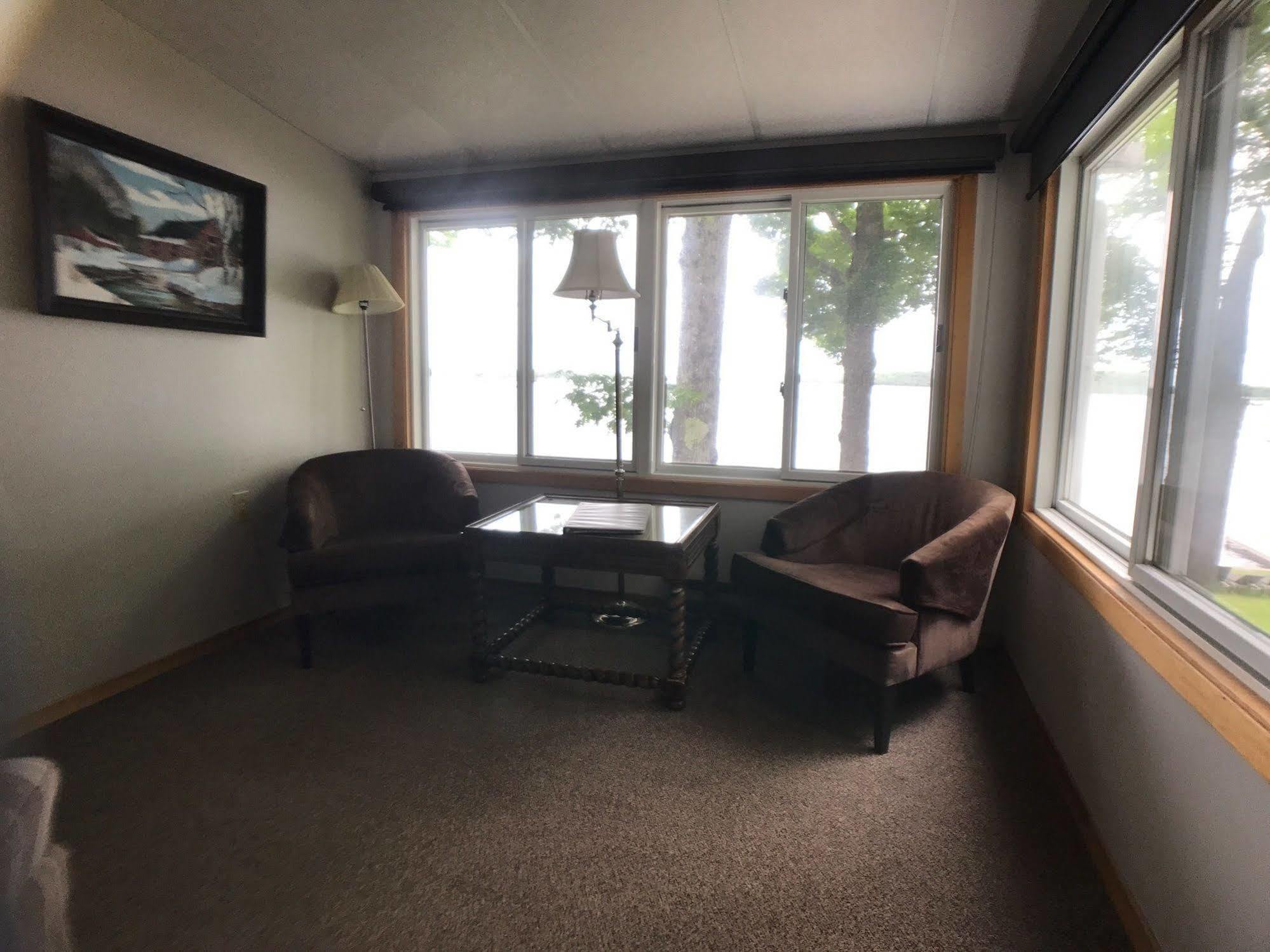 Beachwood Resort Deer Bay Екстериор снимка